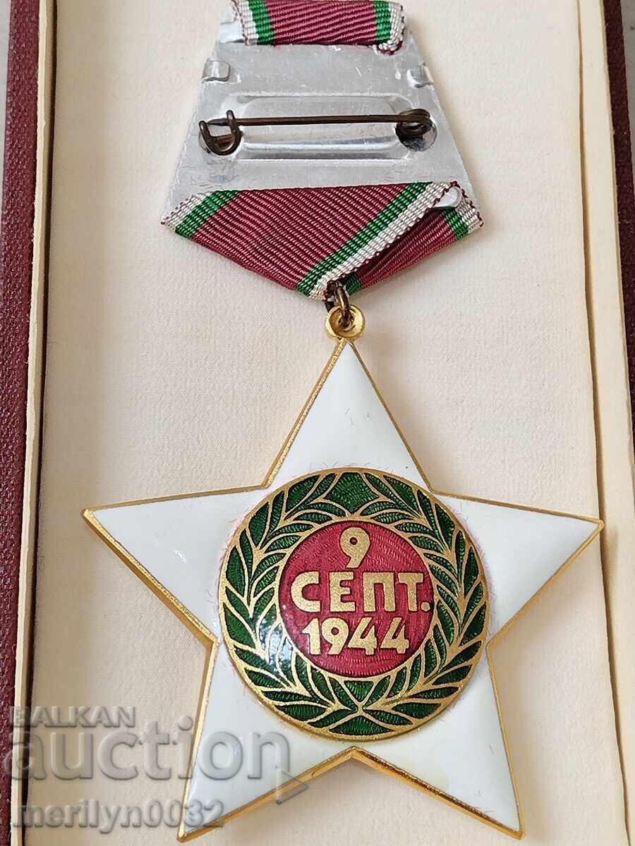 Delivery of Order of the Ninth of September 1944, 1st degree with box Delivery of Order of the Ninth of September 1944, 1st degree with box