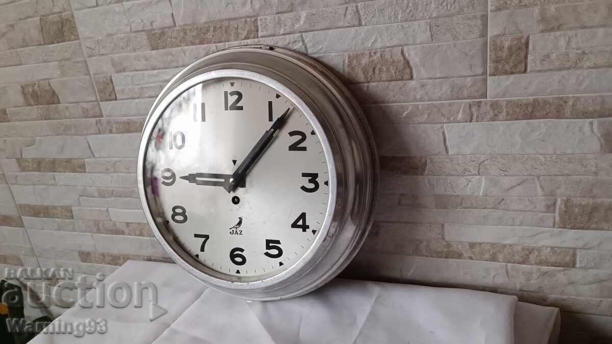 Delivery of Old French Industrial Clock - JAZ - Antique - 1950s Delivery of Old French Industrial Clock - JAZ - Antique - 1950s