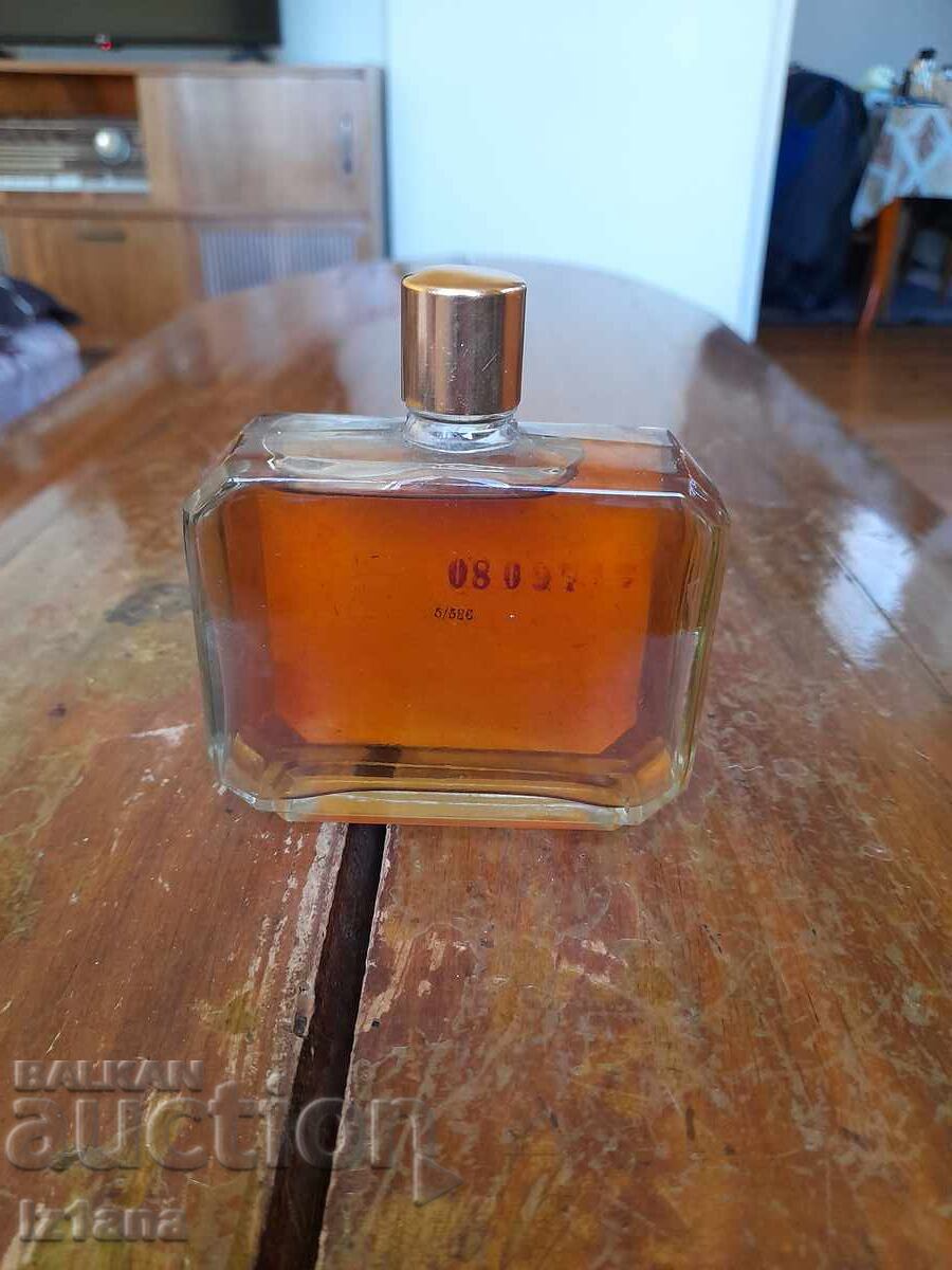 Стар одеколон Дерби с цена 75.00 лв. | € 38.35 Стар одеколон Дерби с цена 75.00 лв. | € 38.35