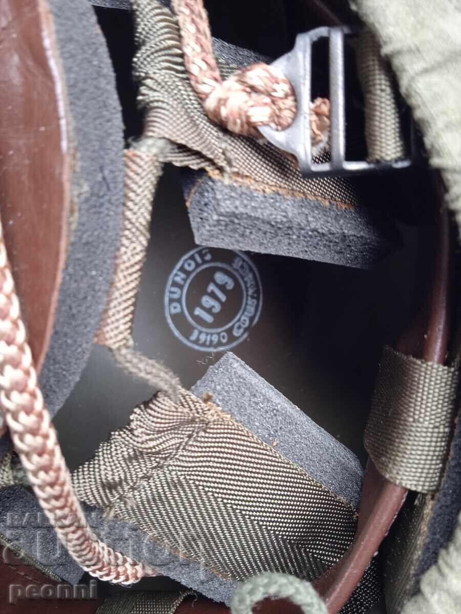 Delivery of Helmet from the French Foreign Legion