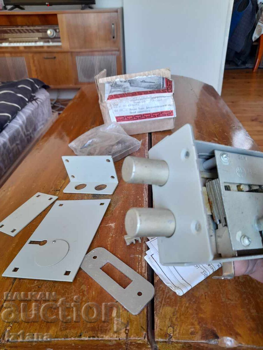 Old additional lock, latch Lock - 7 Old additional lock, latch Lock - 7