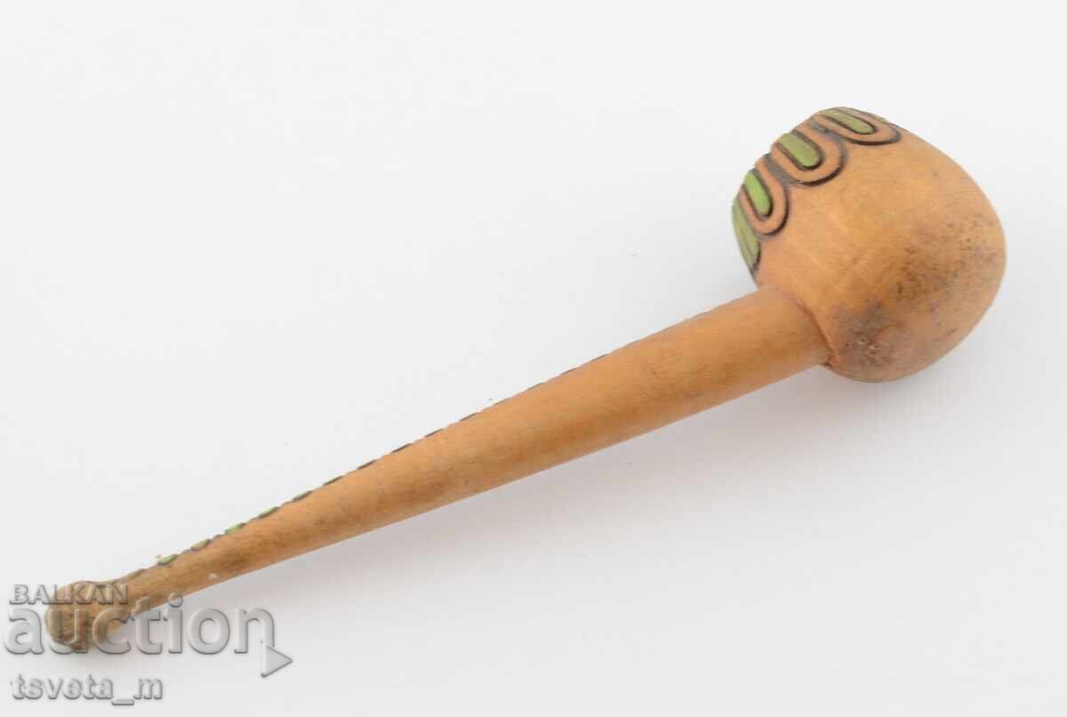 Wooden pipe, hand pyrographied with price 6.00 BGN | € 3.07 Wooden pipe, hand pyrographied with price 6.00 BGN | € 3.07