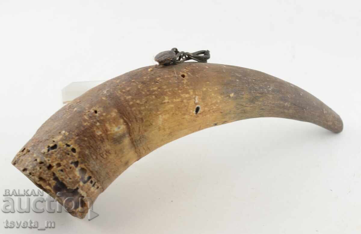 Corn de pulbere cu preț 15.00 BGN | € 7.67