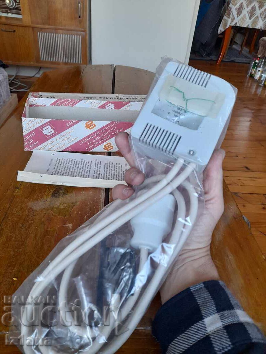 Old Room Temperature Regulator Thermo 2000M - 5