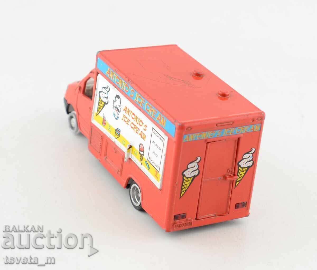 Auction Metal TRUCK Mercedes Sprinter Ice Cream of Antonio SIKU Auction Metal TRUCK Mercedes Sprinter Ice Cream of Antonio SIKU
