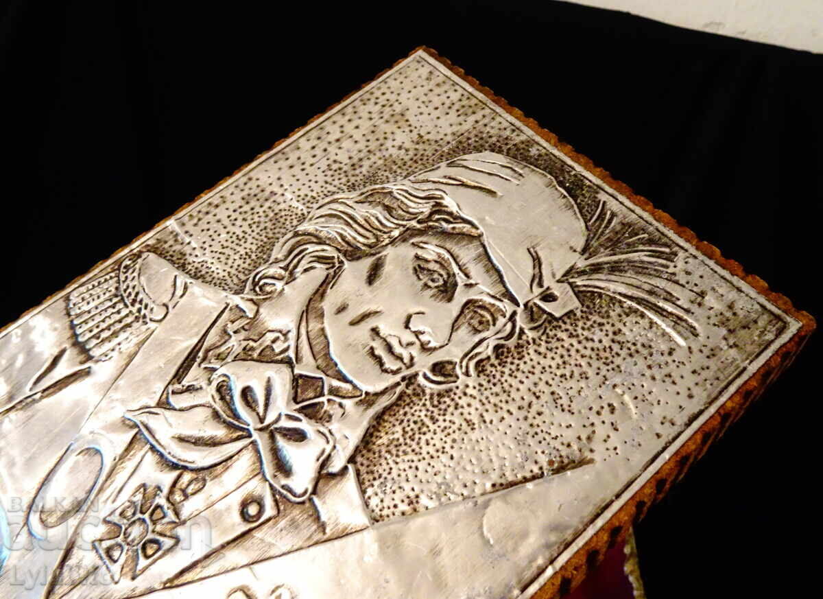 Cavaler Templier, panou argintat, tablou din alamă cu preț 58.00 BGN | € 29.65 Cavaler Templier, panou argintat, tablou din alamă cu preț 58.00 BGN | € 29.65