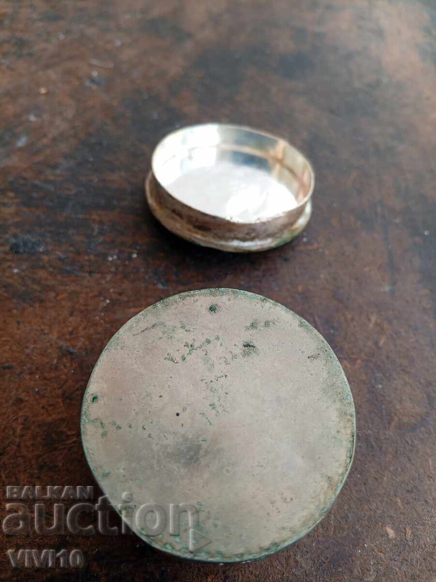 Δημοπρασία Αντίκα κουτί κοσμημάτων, σμάλτο, επιχρυσωμένο Δημοπρασία Αντίκα κουτί κοσμημάτων, σμάλτο, επιχρυσωμένο