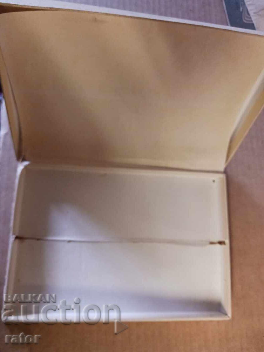 Old LUX cigarette box, LUX - 100 pieces, RARE - 6 Old LUX cigarette box, LUX - 100 pieces, RARE - 6