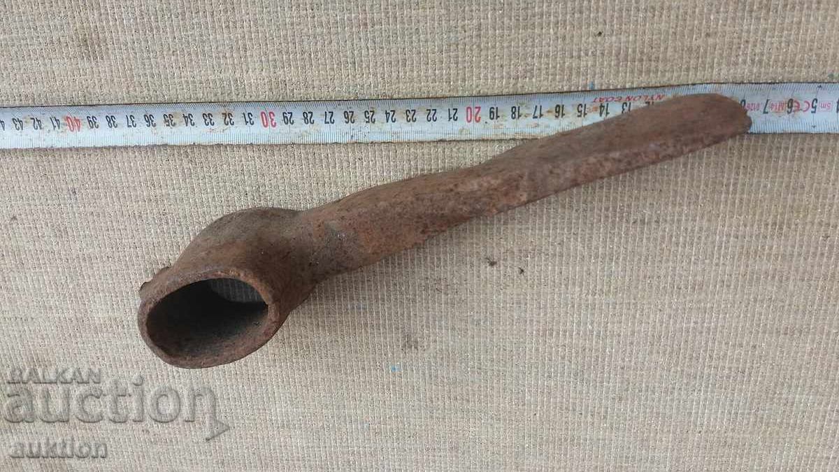 Μασίφ τσεκούρι - 5