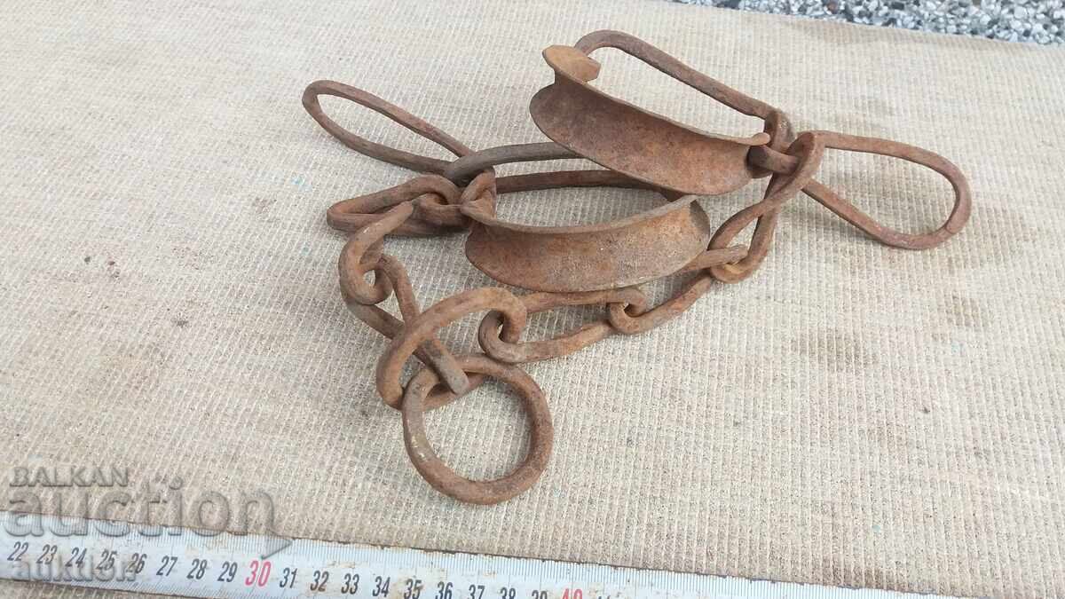 EXCELLENT FORGED RENAISSANCE SHACKS, HANDCUFFS, SHACKLES - 5