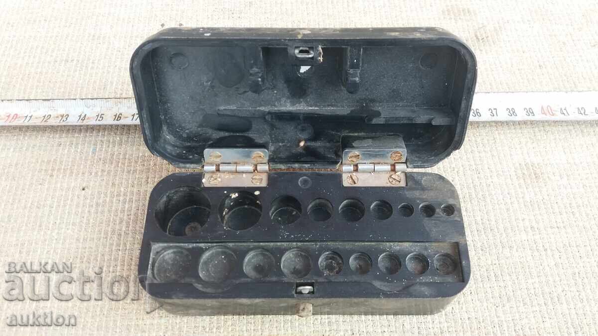 CUTIE PENTRU GREUTĂȚI PENTRU CÂNTAR - BACELIT - SOC - 6