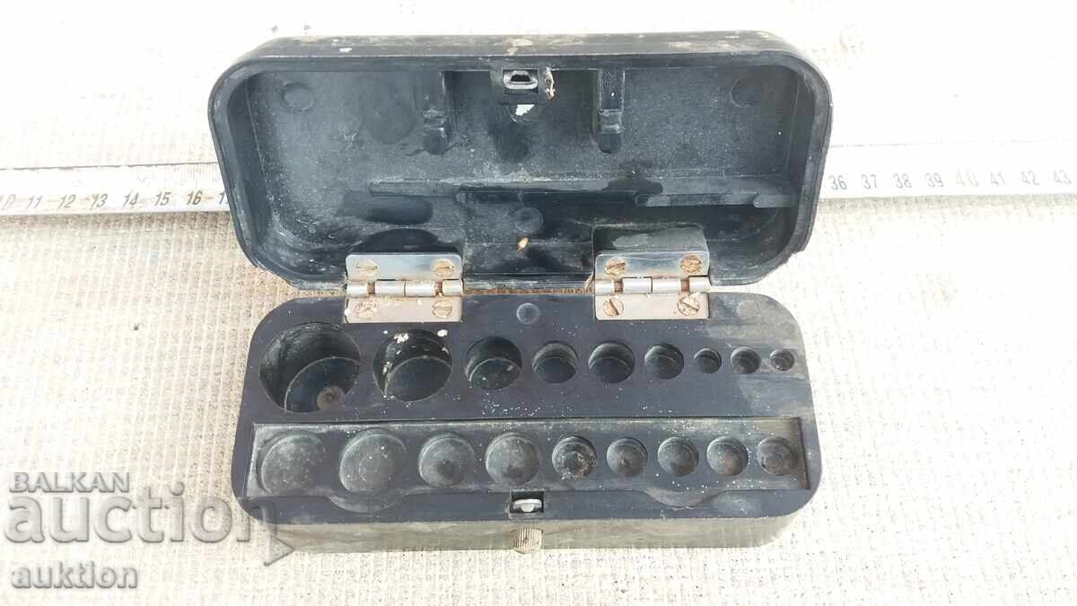 CUTIE PENTRU GREUTĂȚI PENTRU CÂNTAR - BACELIT - SOC - 7