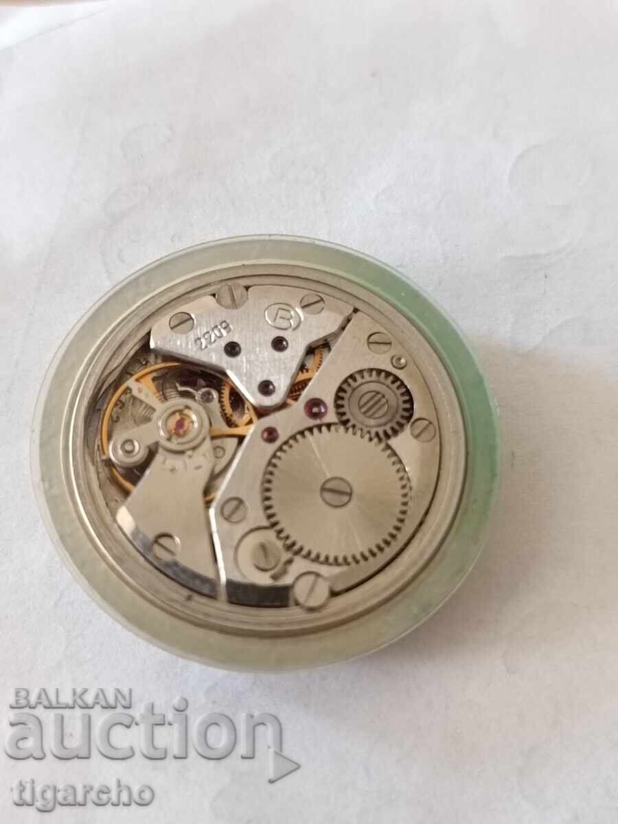 Delivery of Vostok men's watch movement Delivery of Vostok men's watch movement