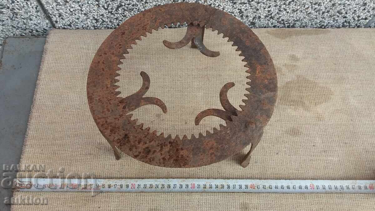 MASSIVE FORGED REVIVAL PIROSTIA with price 9.99 BGN | € 5.11 MASSIVE FORGED REVIVAL PIROSTIA with price 9.99 BGN | € 5.11