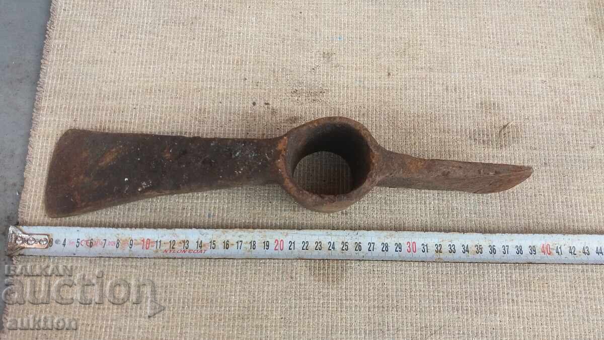 Δημοπρασία Σφυρήλατο Τσεκούρι - Πιόλα