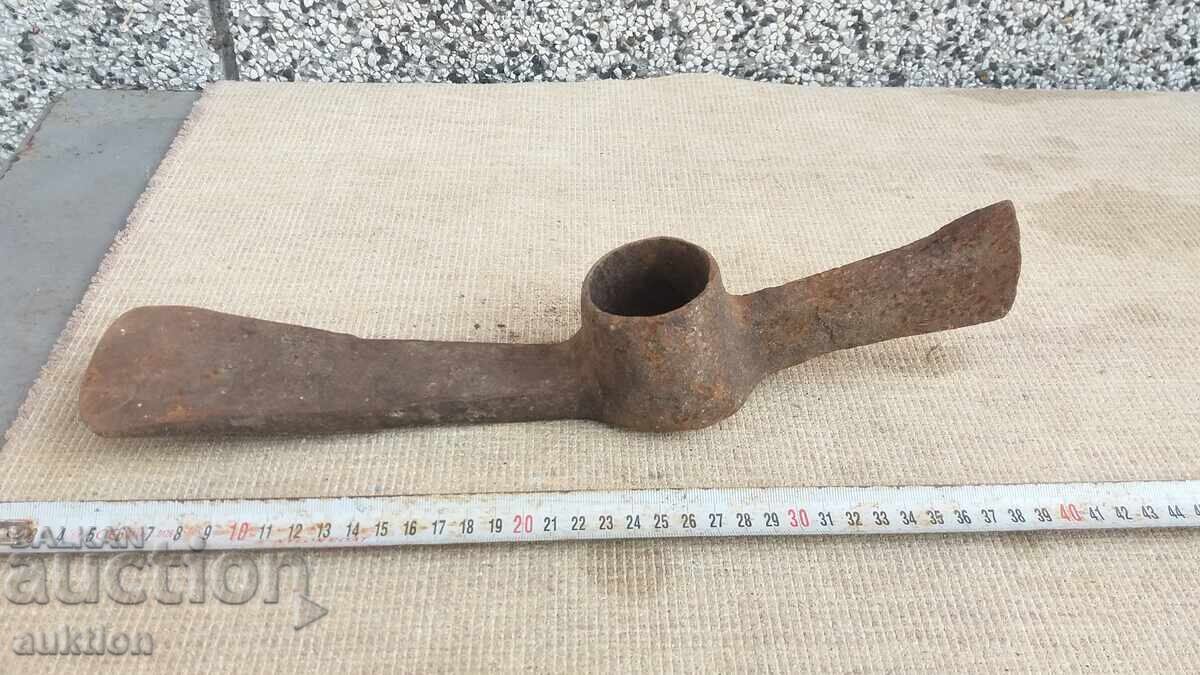 Σφυρήλατο Τσεκούρι - Πιόλα - 7