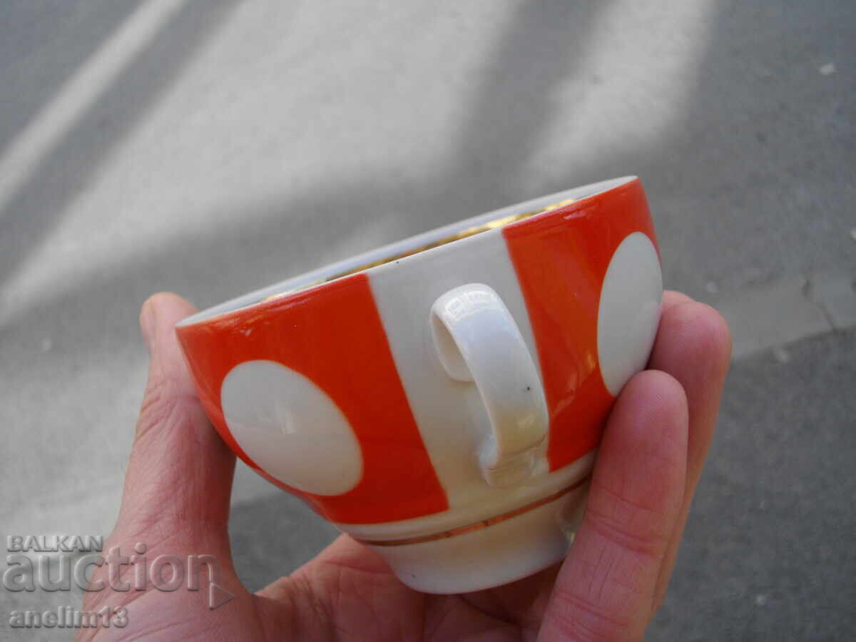 Auction OLD RUSSIAN PORCELAIN CUP FOR TEA OR COFFEE USSR Auction OLD RUSSIAN PORCELAIN CUP FOR TEA OR COFFEE USSR