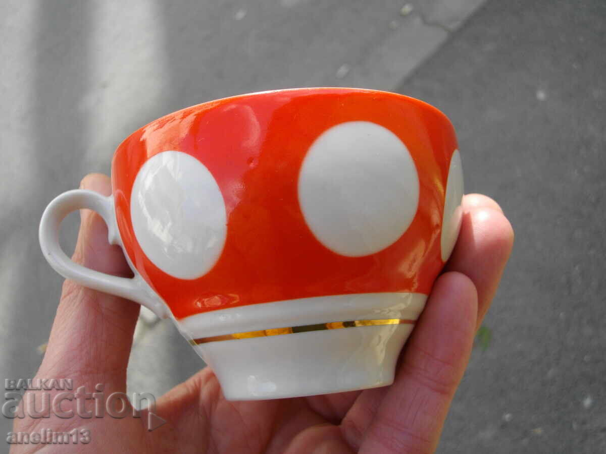 Delivery of OLD RUSSIAN PORCELAIN CUP FOR TEA OR COFFEE USSR Delivery of OLD RUSSIAN PORCELAIN CUP FOR TEA OR COFFEE USSR