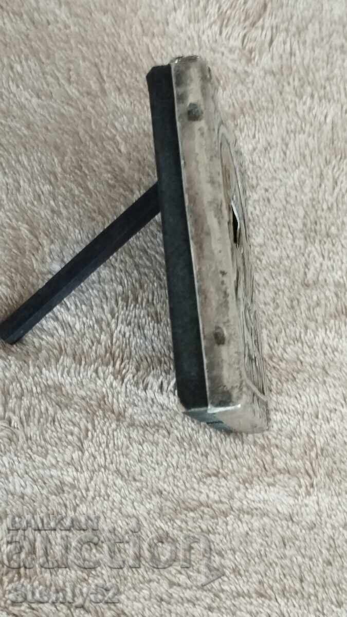 Auction Pocket icon hardware, silver-plated. 6/7 cm. Tryruchitsa Auction Pocket icon hardware, silver-plated. 6/7 cm. Tryruchitsa