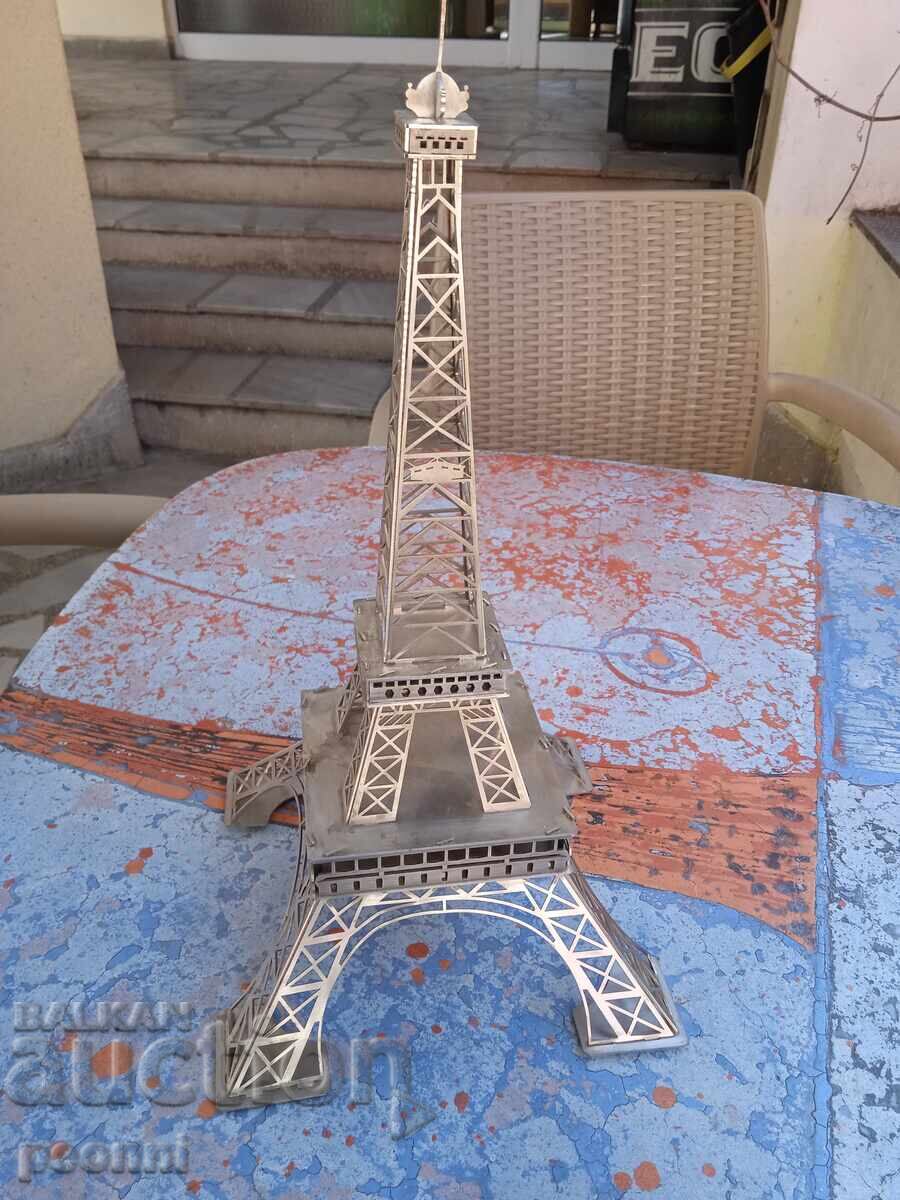 Delivery of Metal 3D model of the Eiffel Tower Delivery of Metal 3D model of the Eiffel Tower