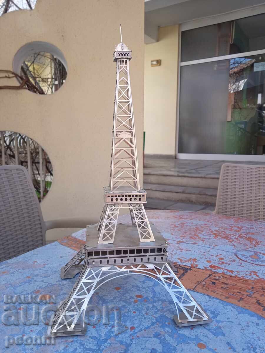 Metal 3D model of the Eiffel Tower - 5 Metal 3D model of the Eiffel Tower - 5