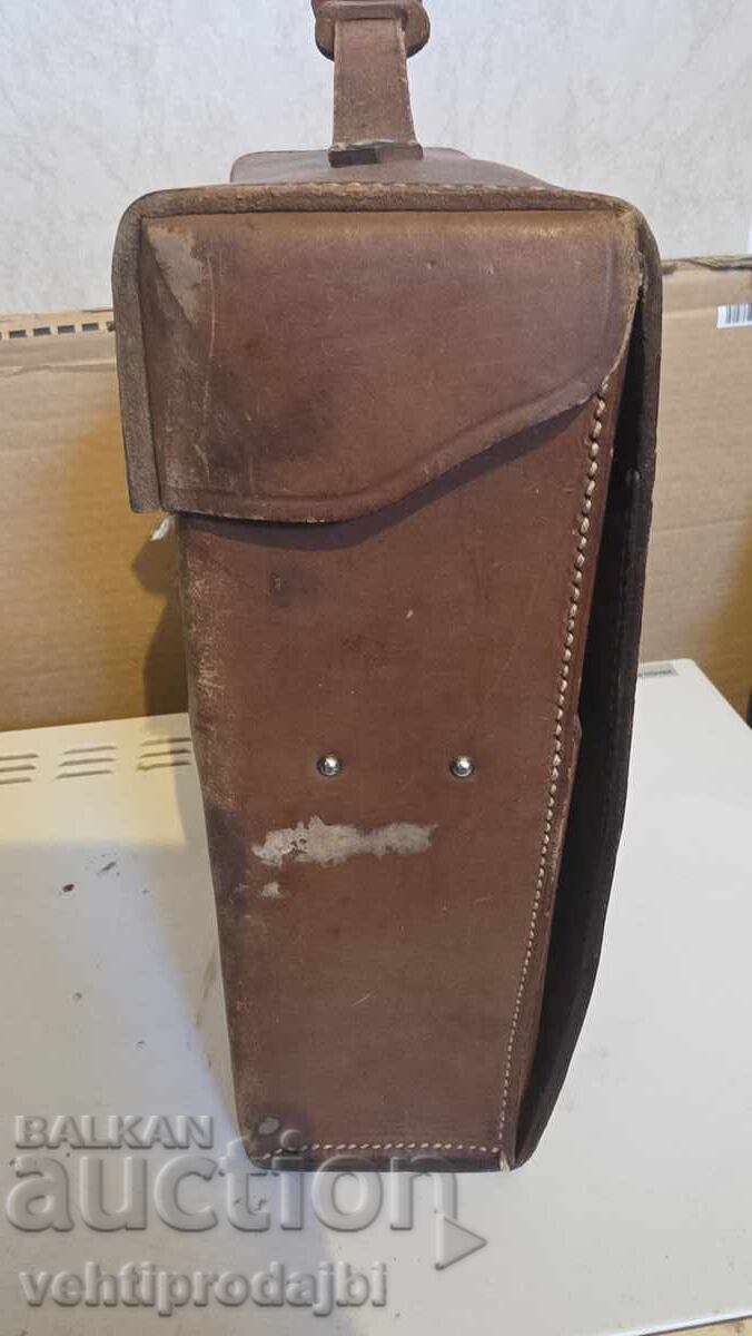 Auction Old MVR NZ bag Auction Old MVR NZ bag