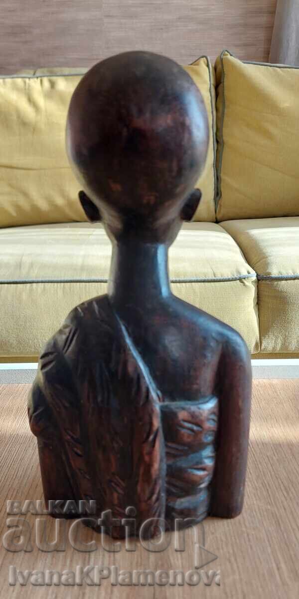 Livrarea Sculptură în lemn Africa pentru cunoscători, excelentă