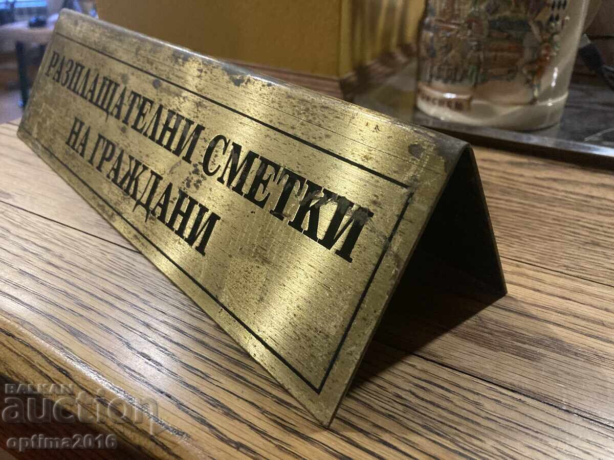 Delivery of Lot of brass plaques