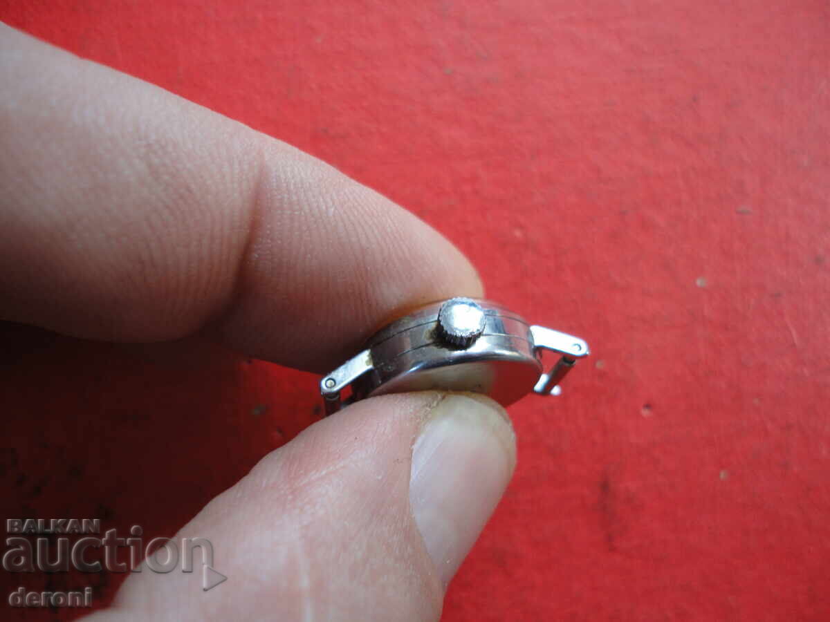 Auction Russian Ladies' Watch Chaika 17 Jewels Chaika Auction Russian Ladies' Watch Chaika 17 Jewels Chaika