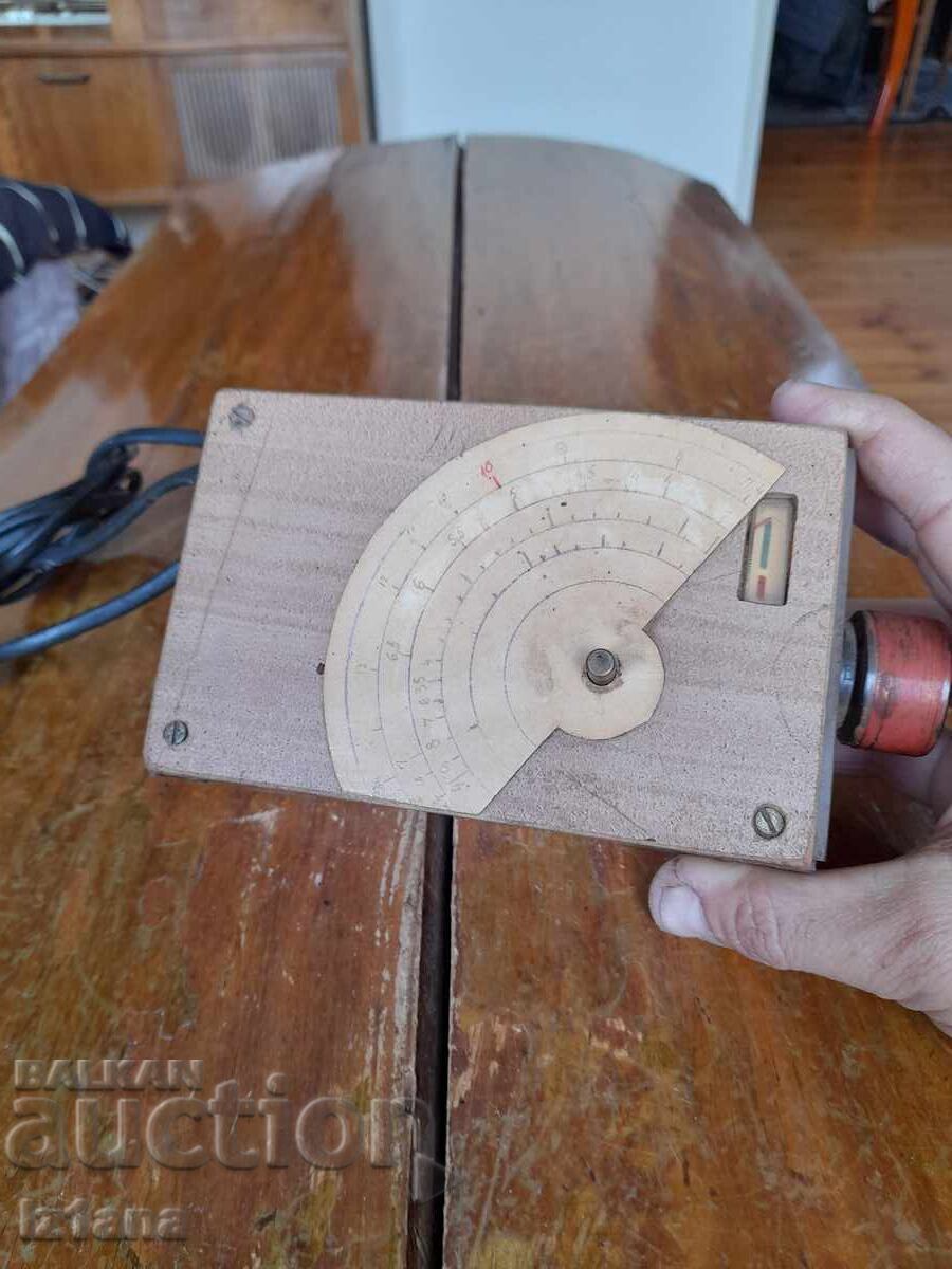 Стар Грид Дип Метър с цена 55.00 лв. | € 28.12