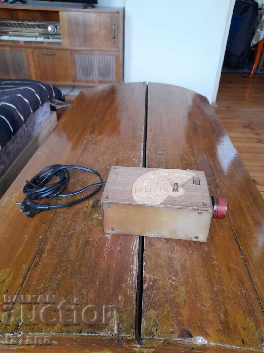 Стар Грид Дип Метър