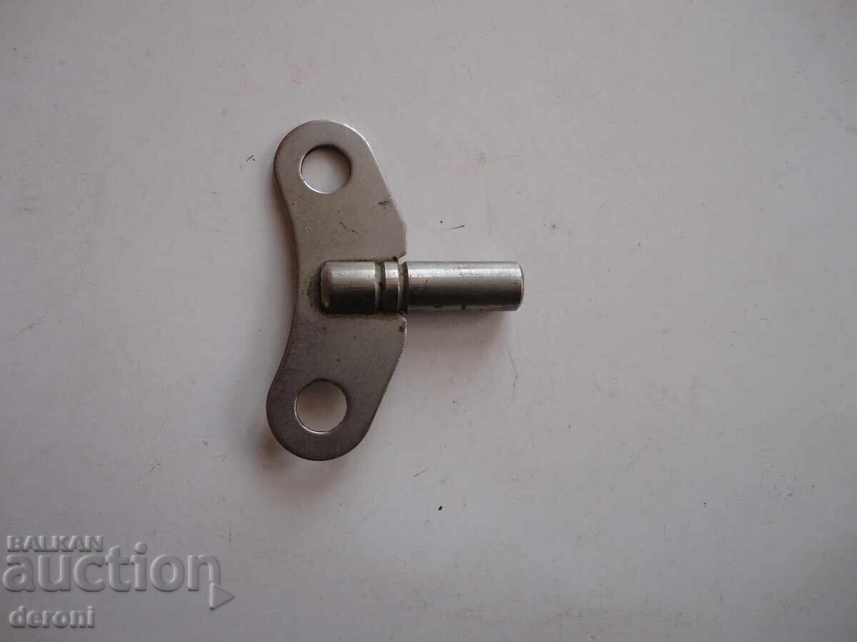 Delivery of Winding Key for Wall Clock 9 Delivery of Winding Key for Wall Clock 9
