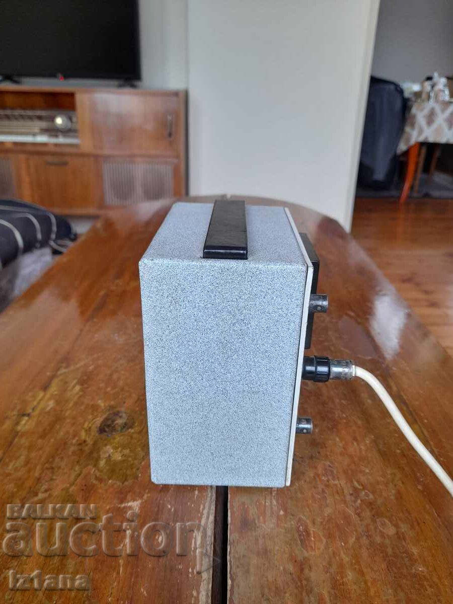 Licitație Vechi aparat de măsurare a KSV