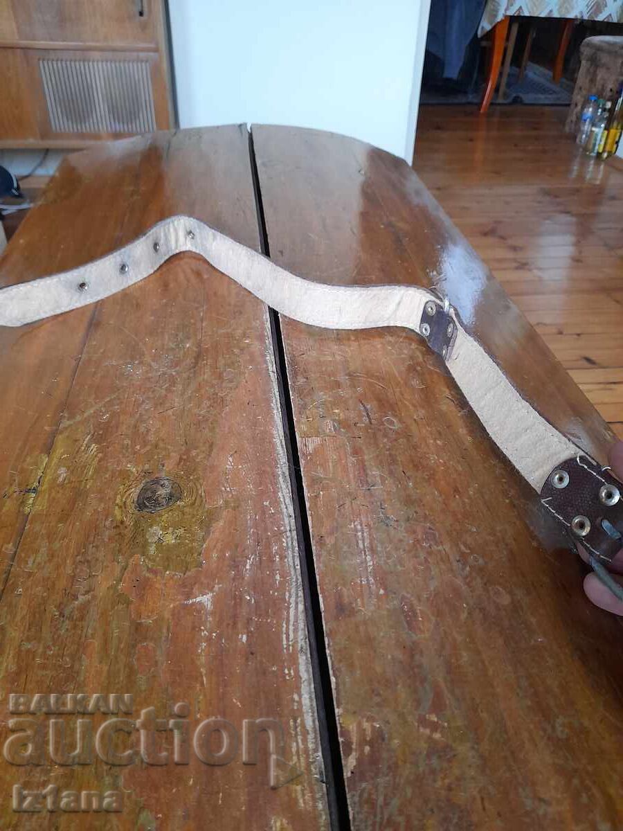 Lesă veche din piele pentru animale de companie - 5 Lesă veche din piele pentru animale de companie - 5