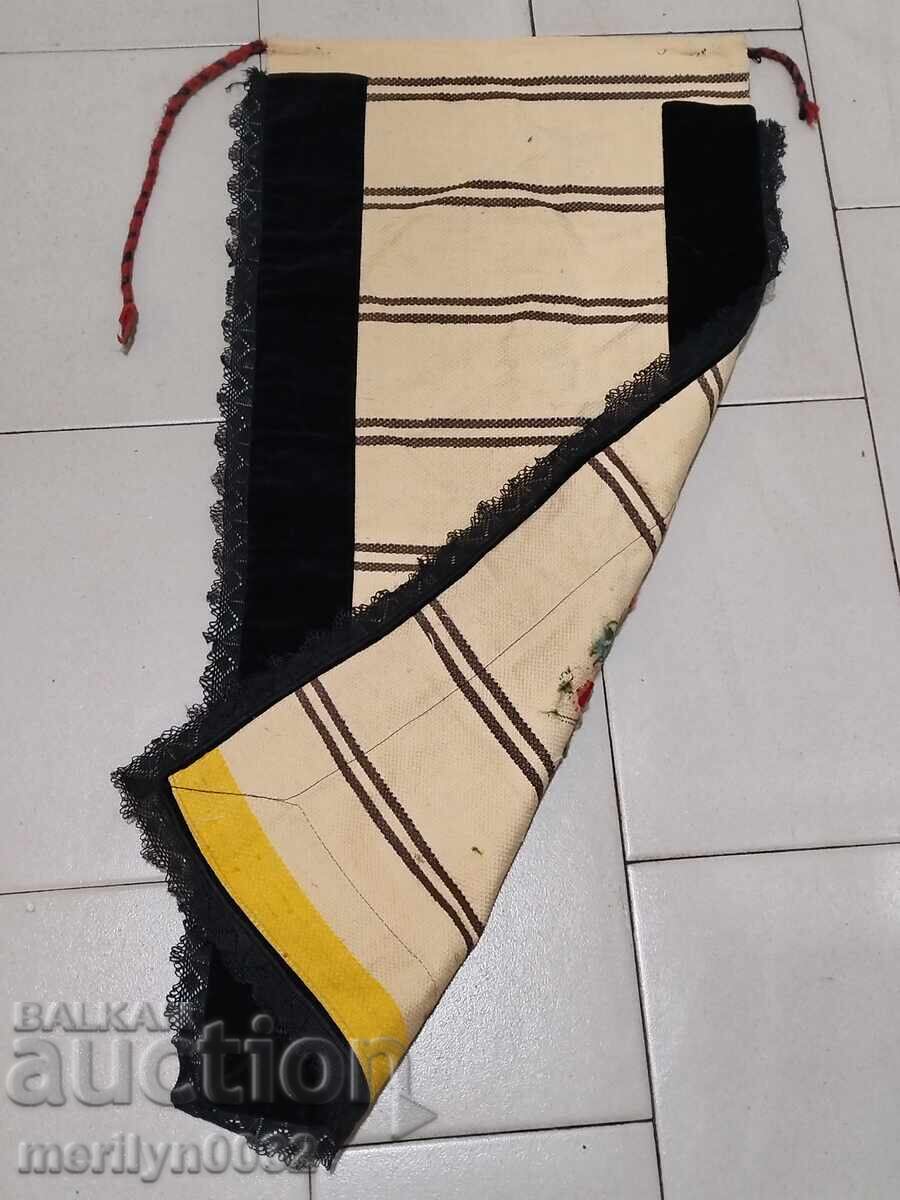 Auction Vintage handmade apron Auction Vintage handmade apron