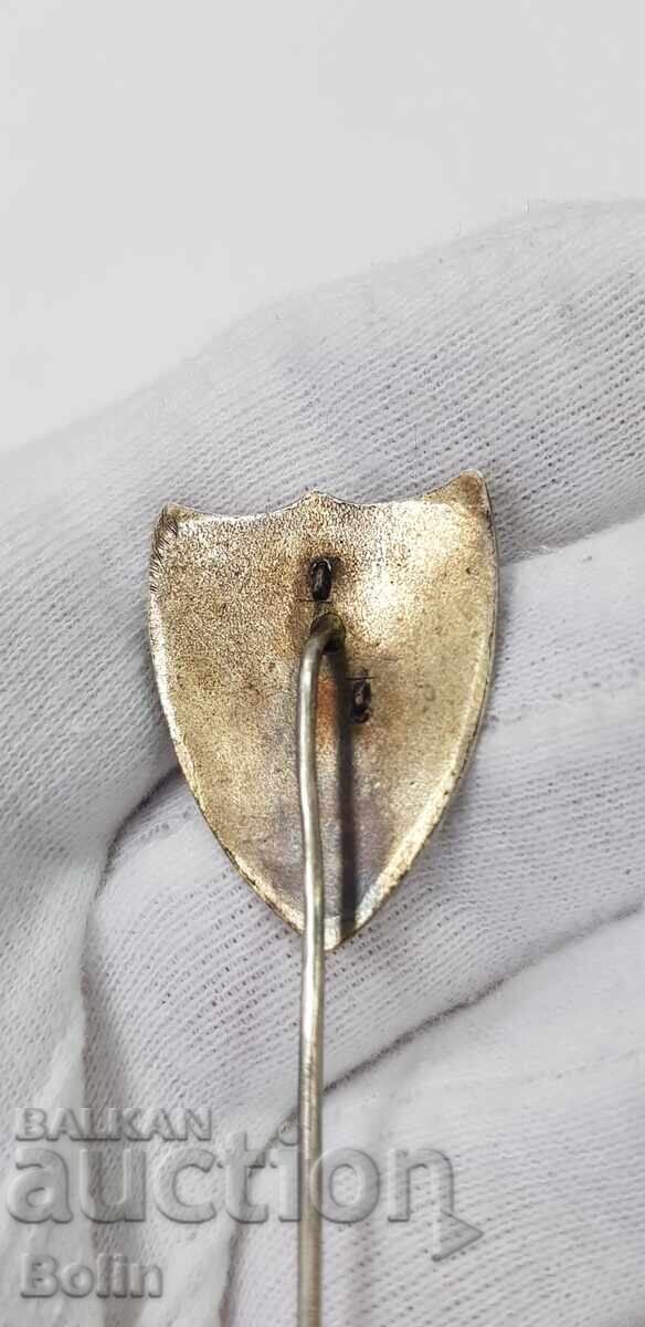 Very rare Russian White Guard St. George badge 1919 with price 850.00 BGN | € 434.60 Very rare Russian White Guard St. George badge 1919 with price 850.00 BGN | € 434.60