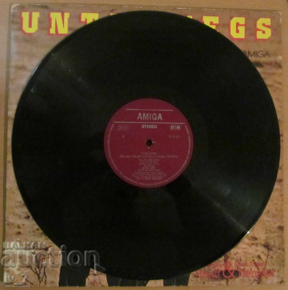 Delivery of GRAMOPHONE RECORD, large format