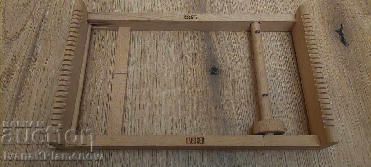 Stativ de țesut retro pentru copii, pentru cunoscători cu preț € 16.00 | 31.29 BGN