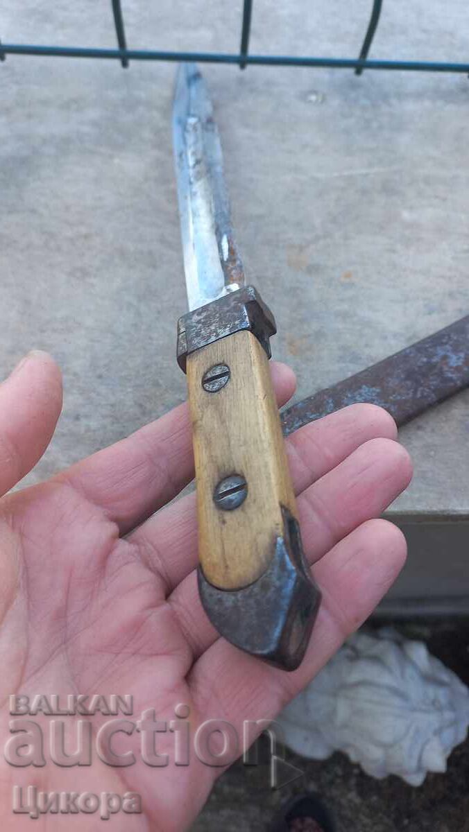 Delivery of Knife for Kalashnikov Delivery of Knife for Kalashnikov