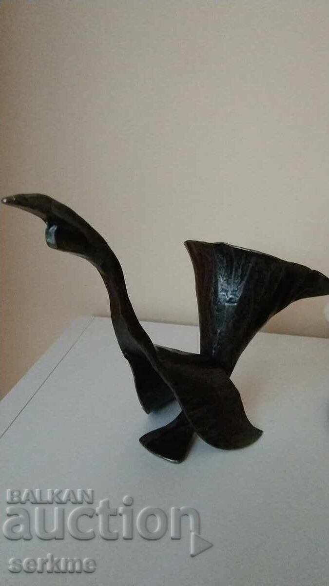 Auction  Metal figure