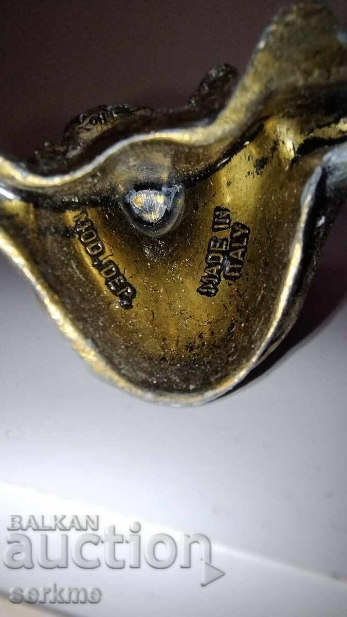 Metal figure - 5 Metal figure - 5