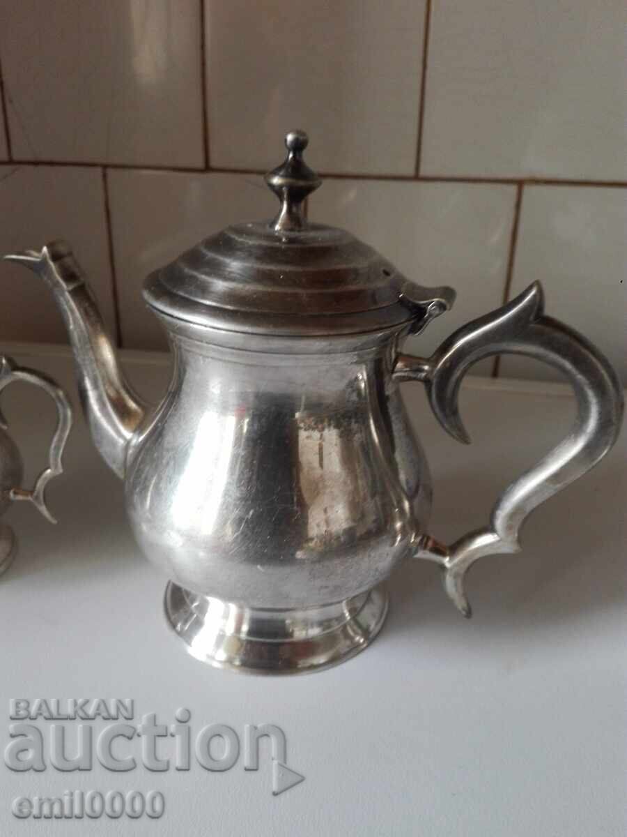 Colored metal tea set with price 54.99 BGN | € 28.12 Colored metal tea set with price 54.99 BGN | € 28.12