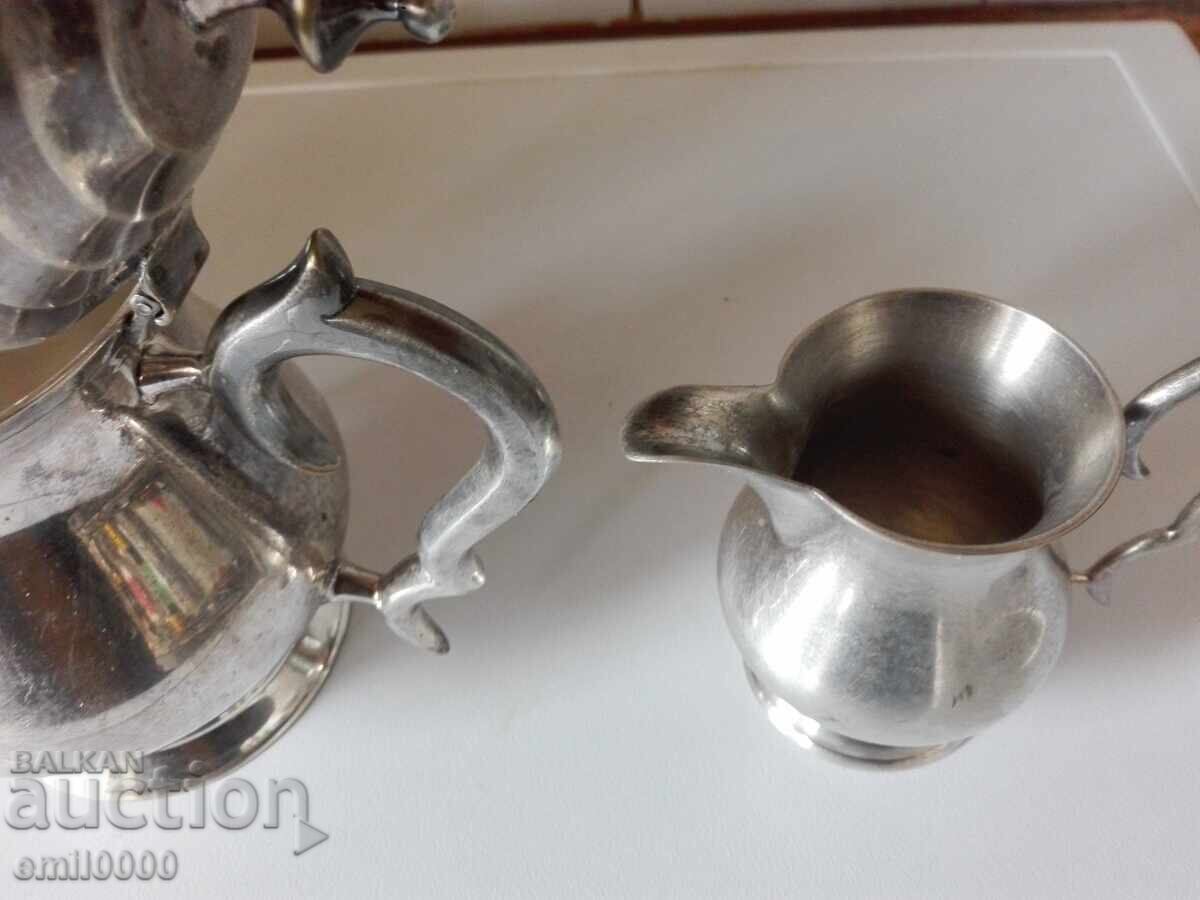 Colored metal tea set - 6 Colored metal tea set - 6