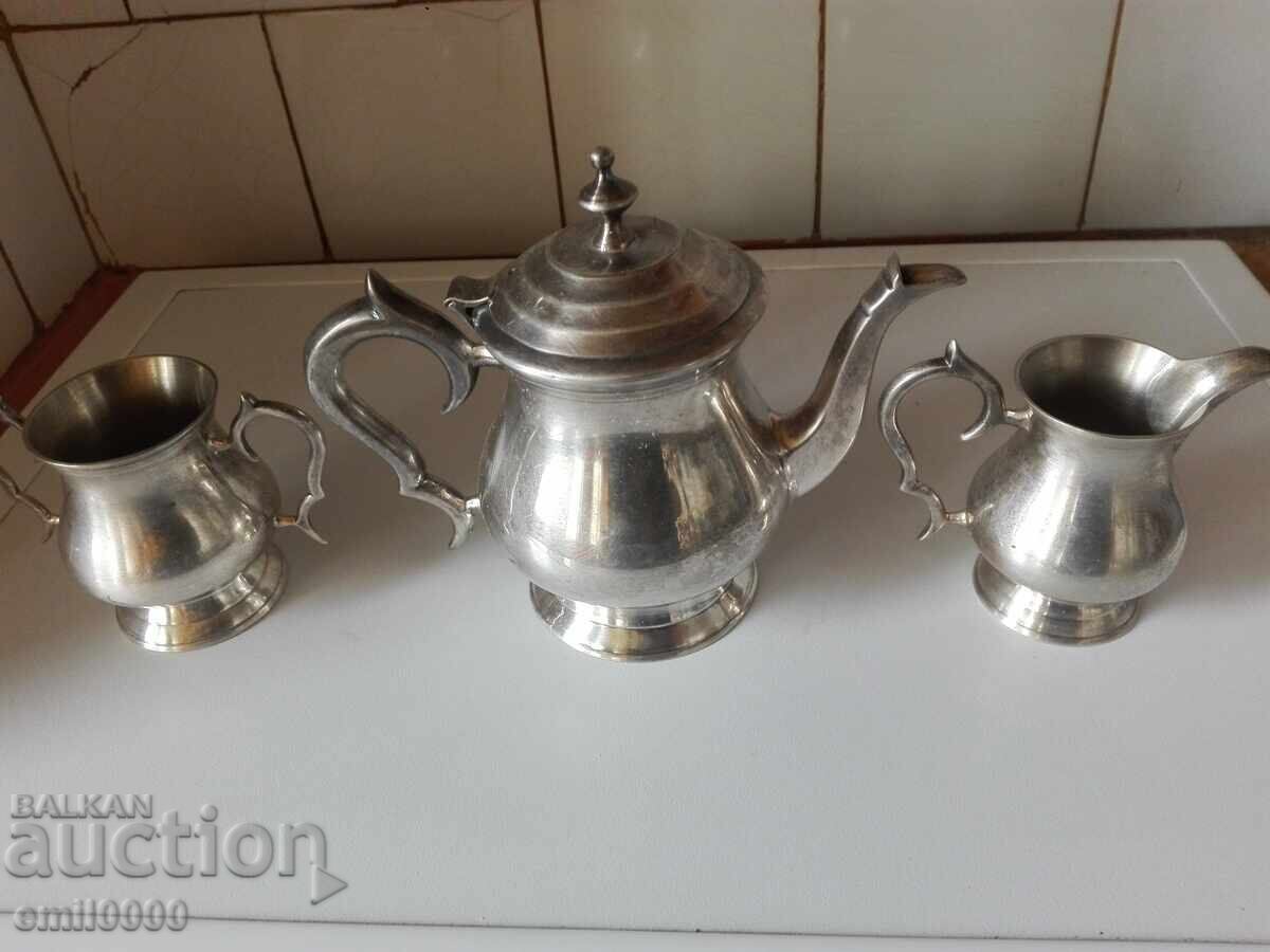 Colored metal tea set - 7 Colored metal tea set - 7