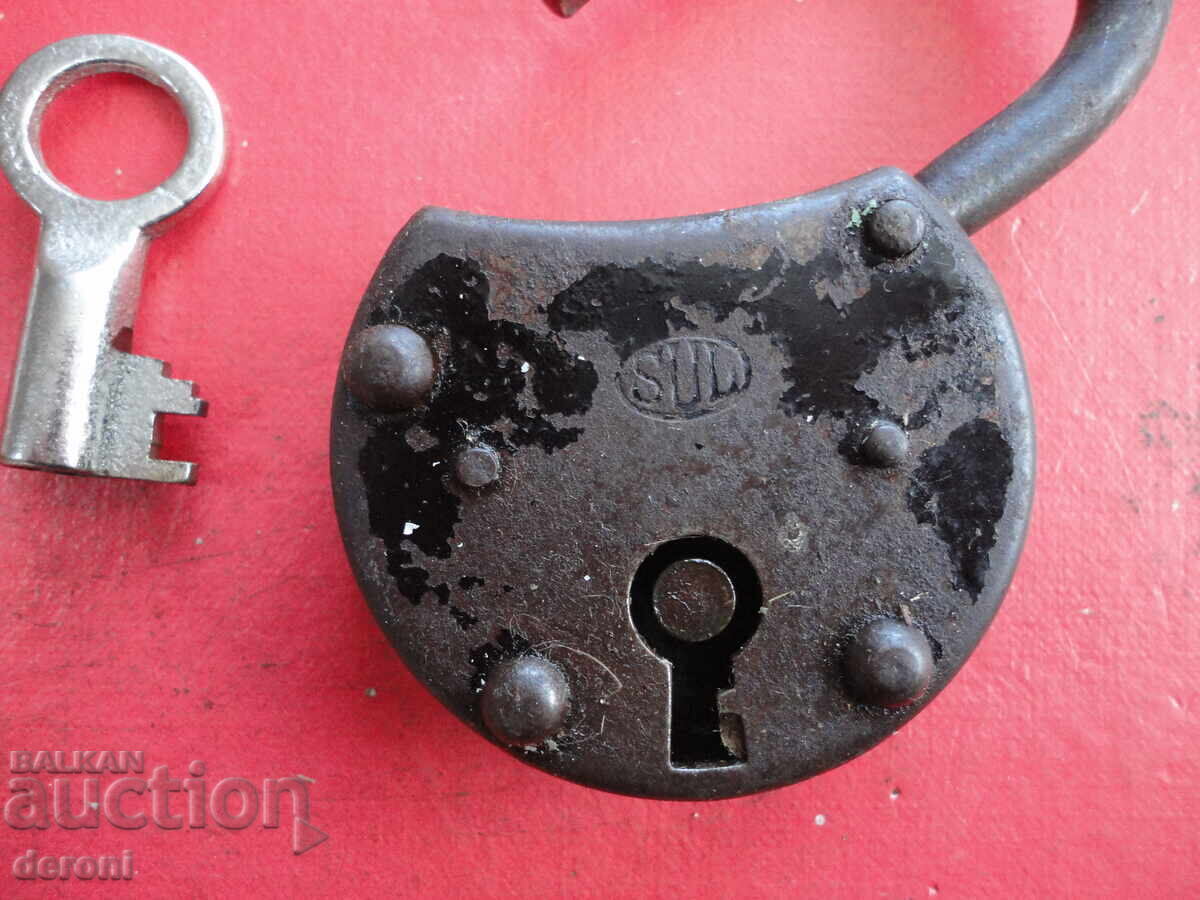 Antique German Padlock with Key, Sul 11 - 5