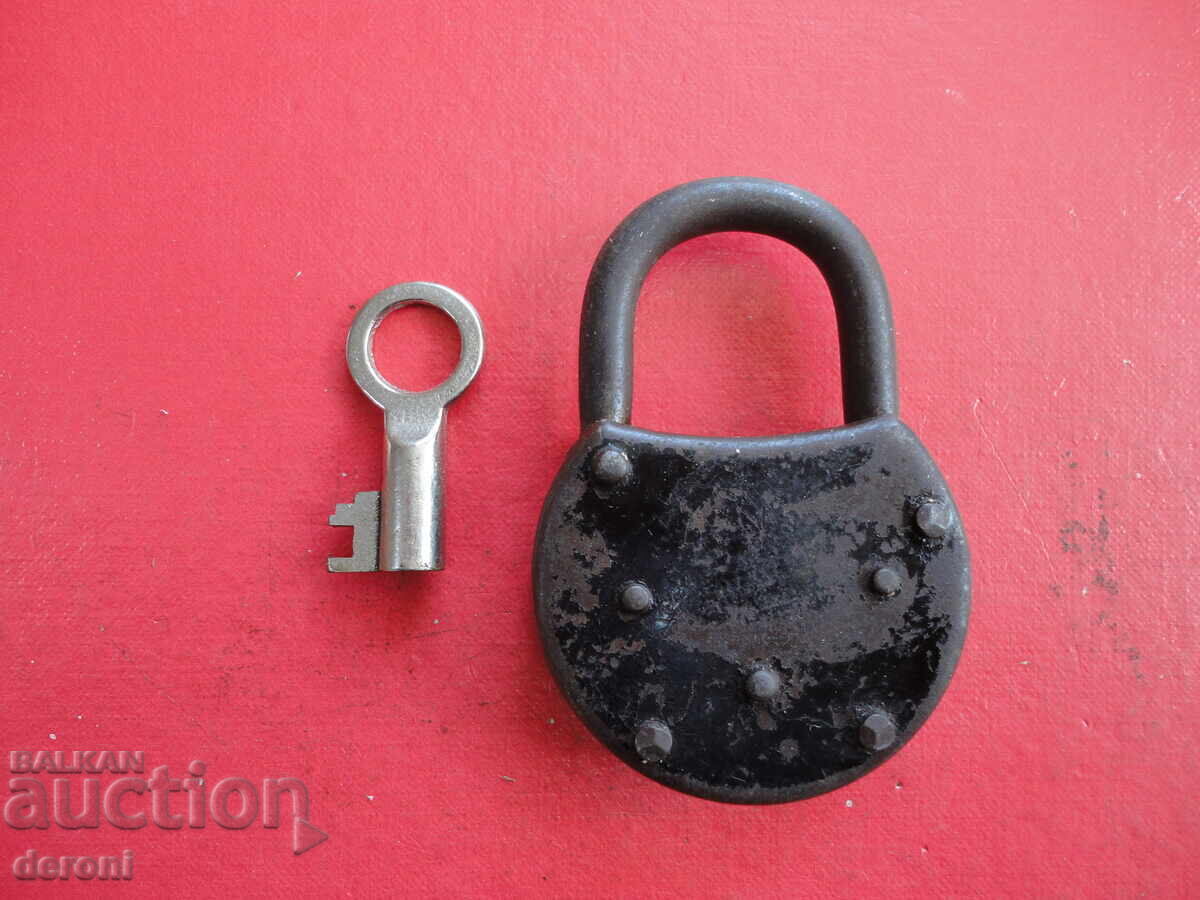 Antique German Padlock with Key, Sul 11 - 6