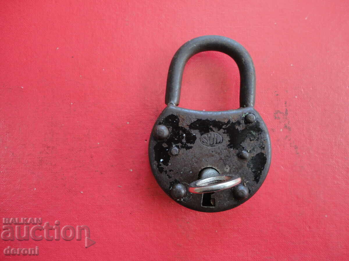 Antique German Padlock with Key, Sul 11