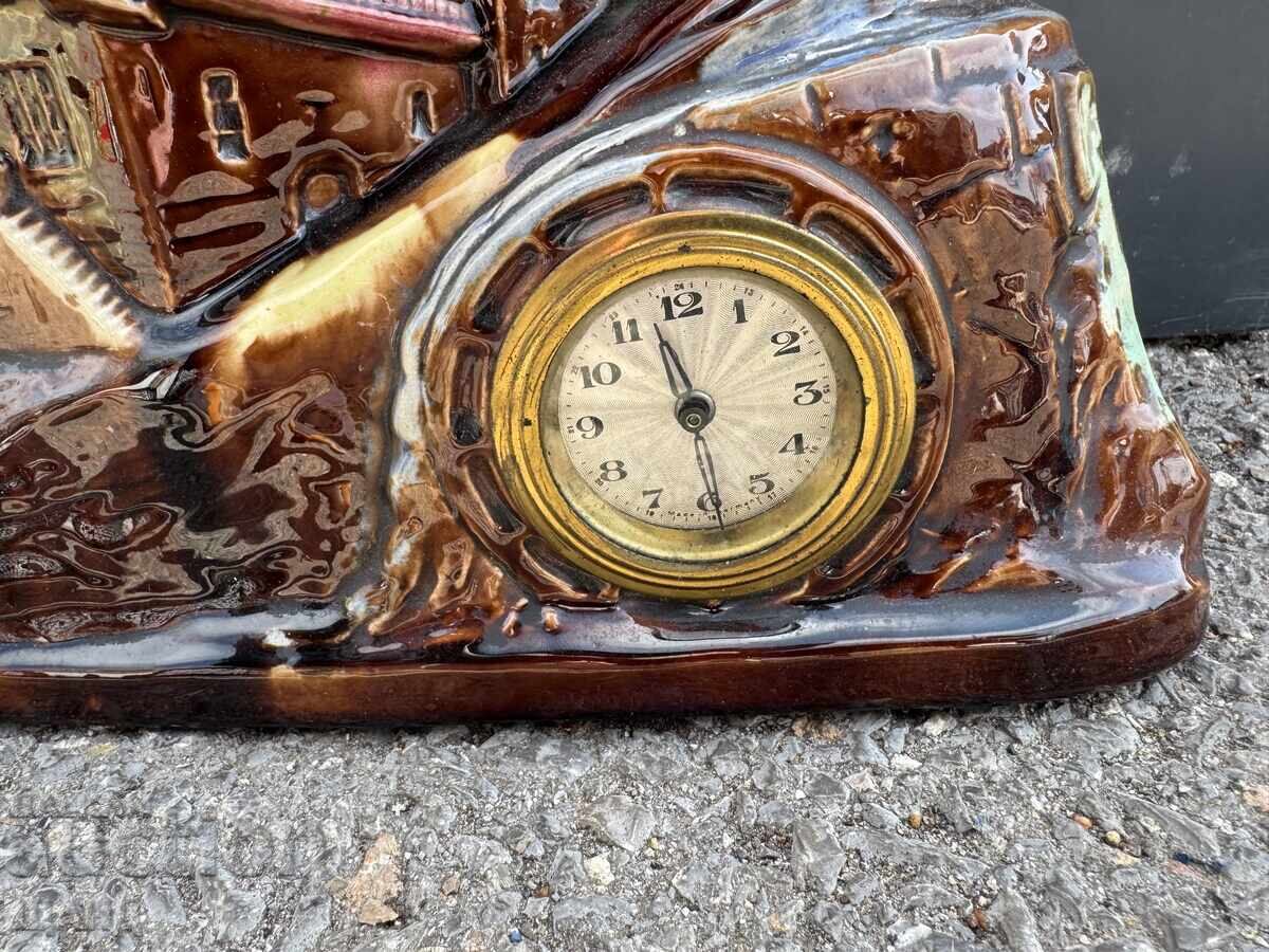 Old Mechanical Ceramic Watch House Villa for Fireplace with price 100.00 BGN | € 51.13 Old Mechanical Ceramic Watch House Villa for Fireplace with price 100.00 BGN | € 51.13