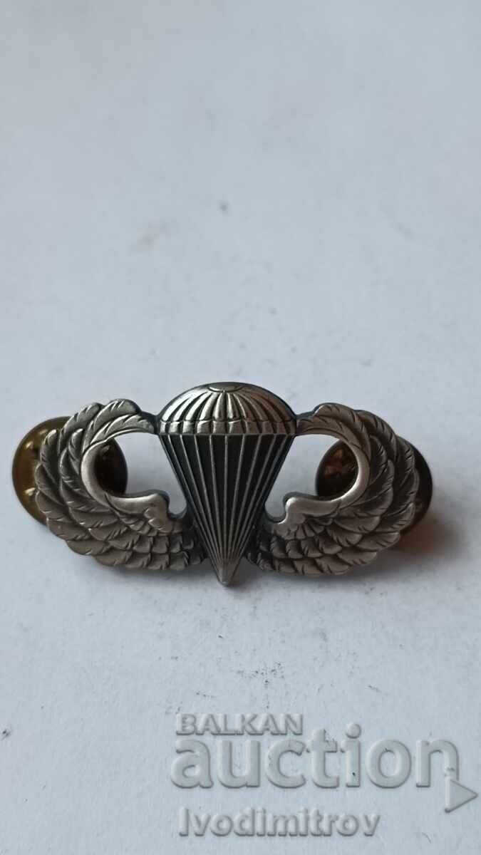 Значка Парашутизъм