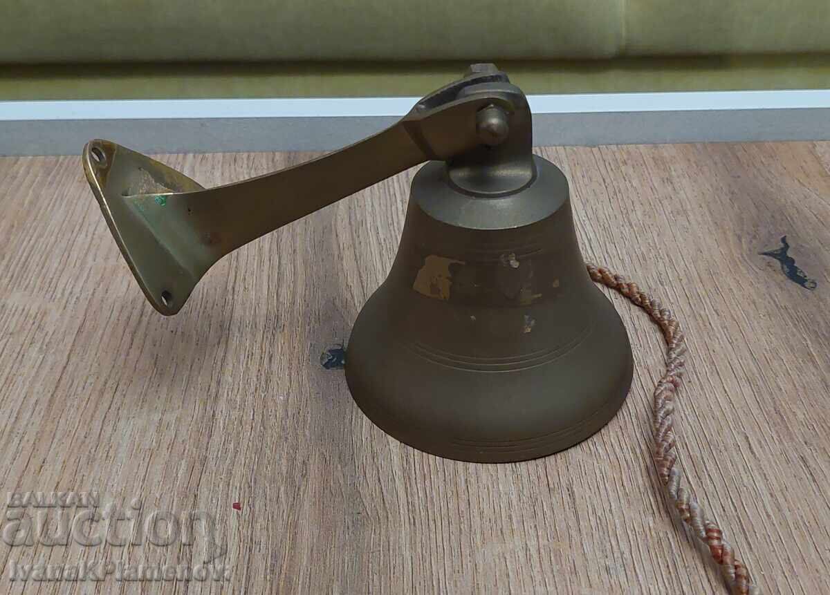 Clopot de bronz pentru cunoscători - 5 Clopot de bronz pentru cunoscători - 5